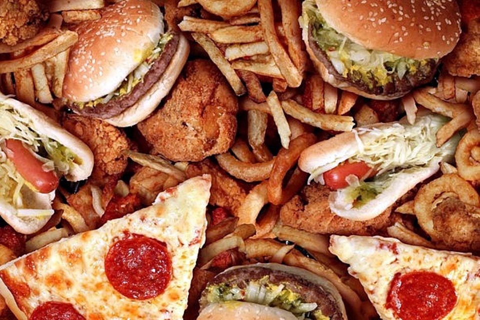 Statystyczny Polak marnuje ćwierć tony żywności rocznie